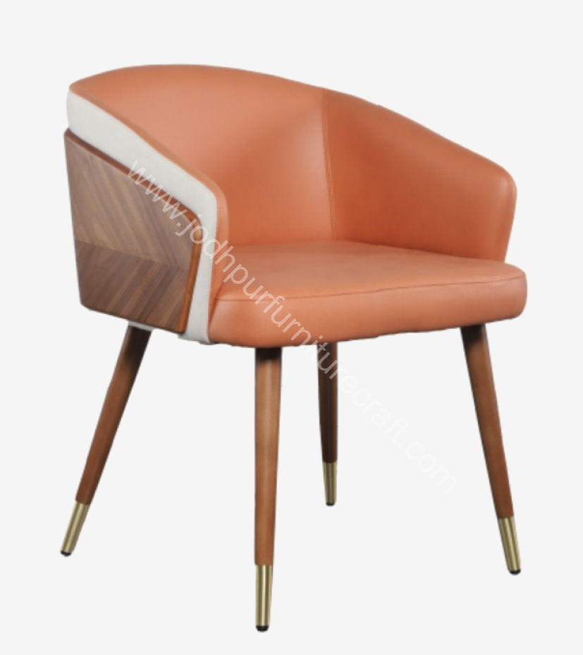 Lounge Chairs 