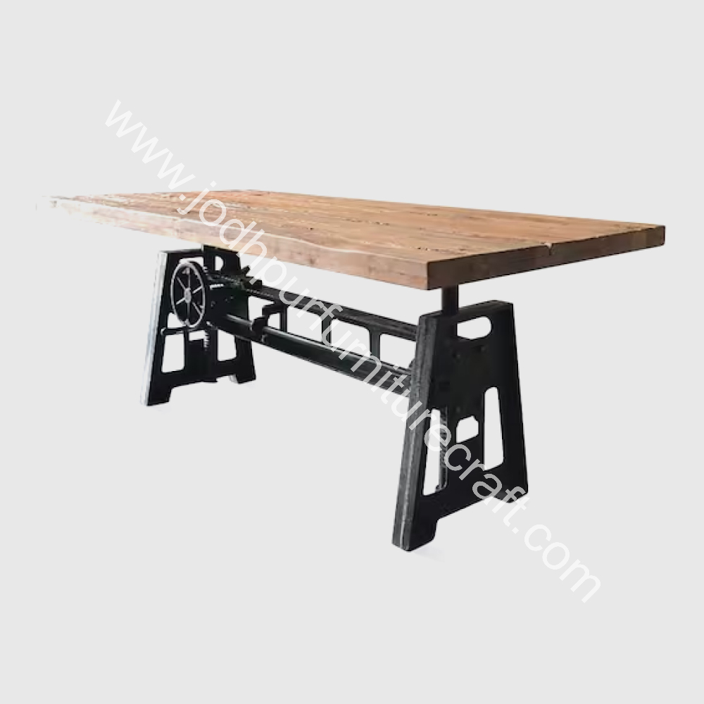 Dining Table in Jodhpur