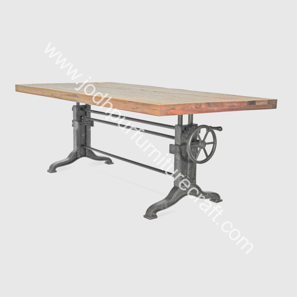 Dining Table in Jodhpur